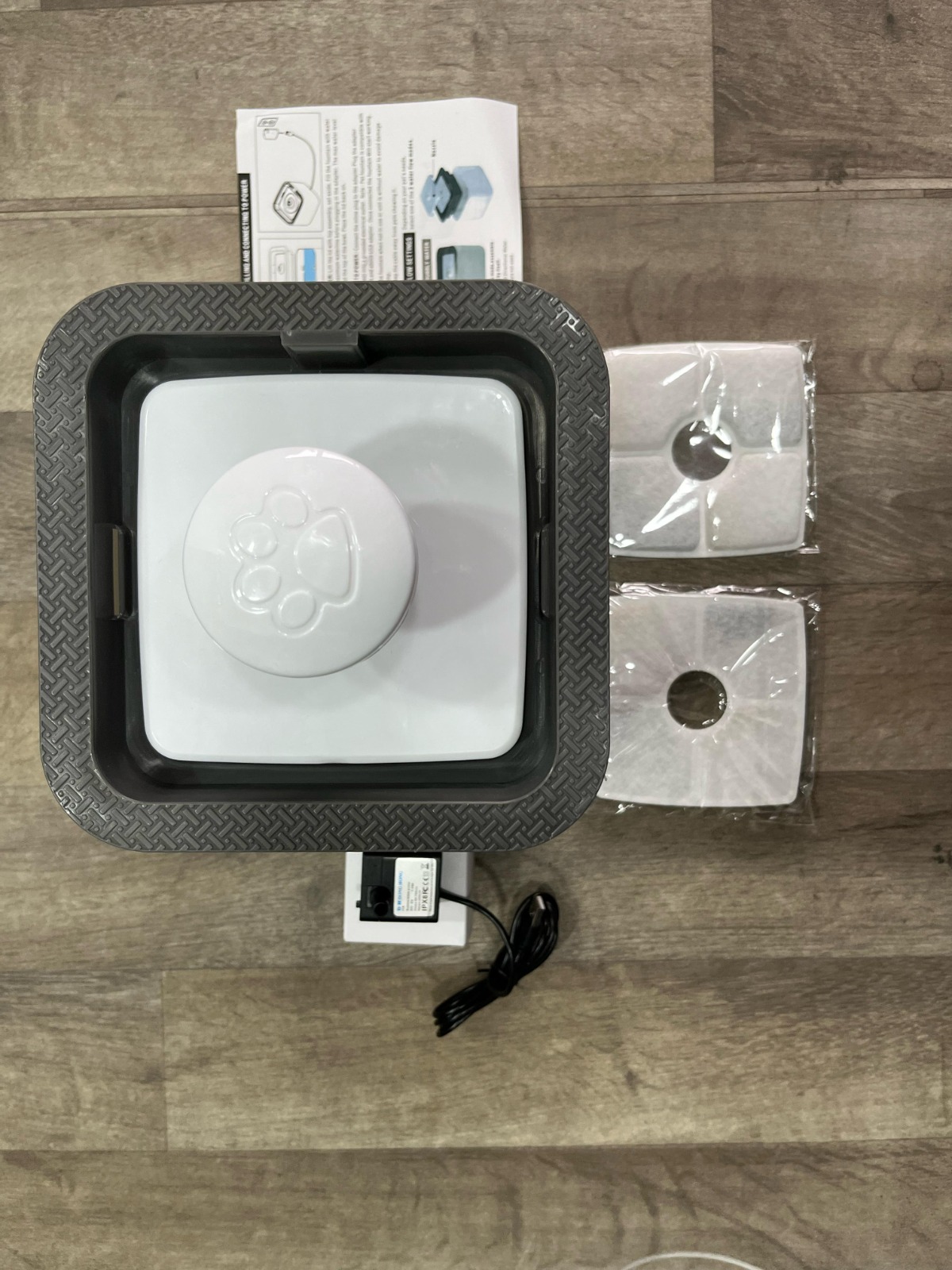 FUENTE DE AGUA PARA GATO disponible en Yaxa Colombia